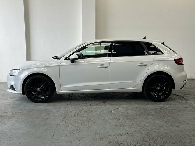 Audi A3 1.4Tfsi Sport Sportback S Tronic XRZ8590 White #4