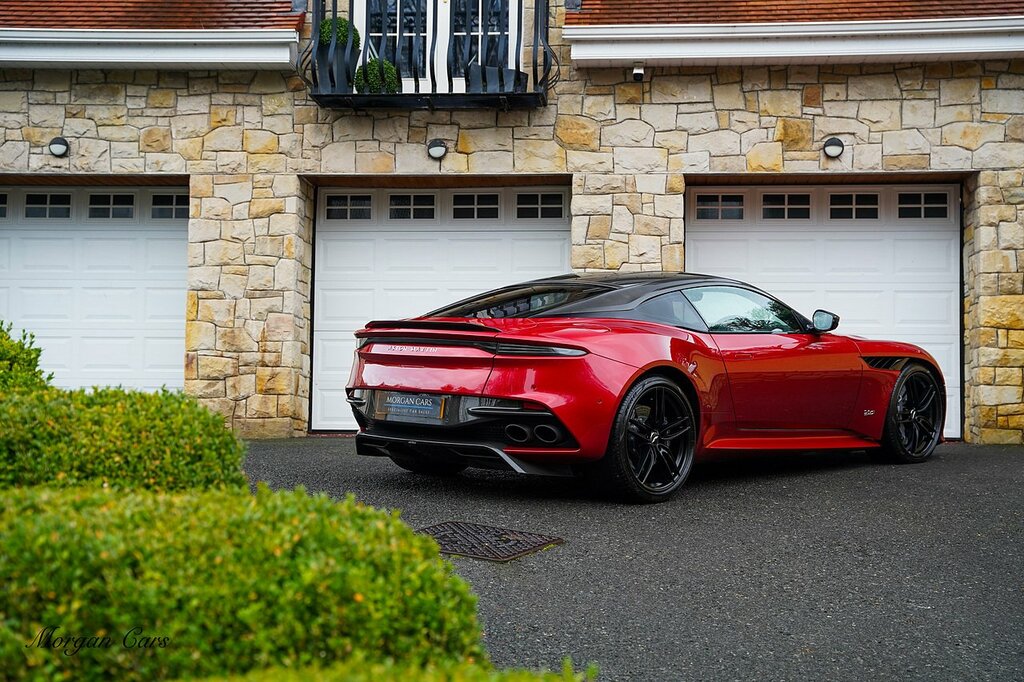 Aston Martin DBS  Blue #22
