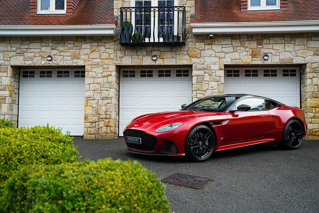 Aston Martin DBS  Blue #40