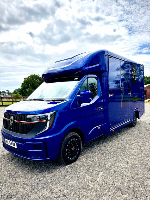 Renault Master 2.0 Dci Lm35 Advance Panel Van L3 Blue