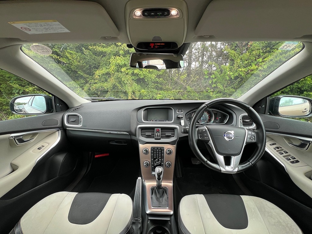 Volvo V40 Cross Country T5 Cross Country Lux Nav Awd Brown #2