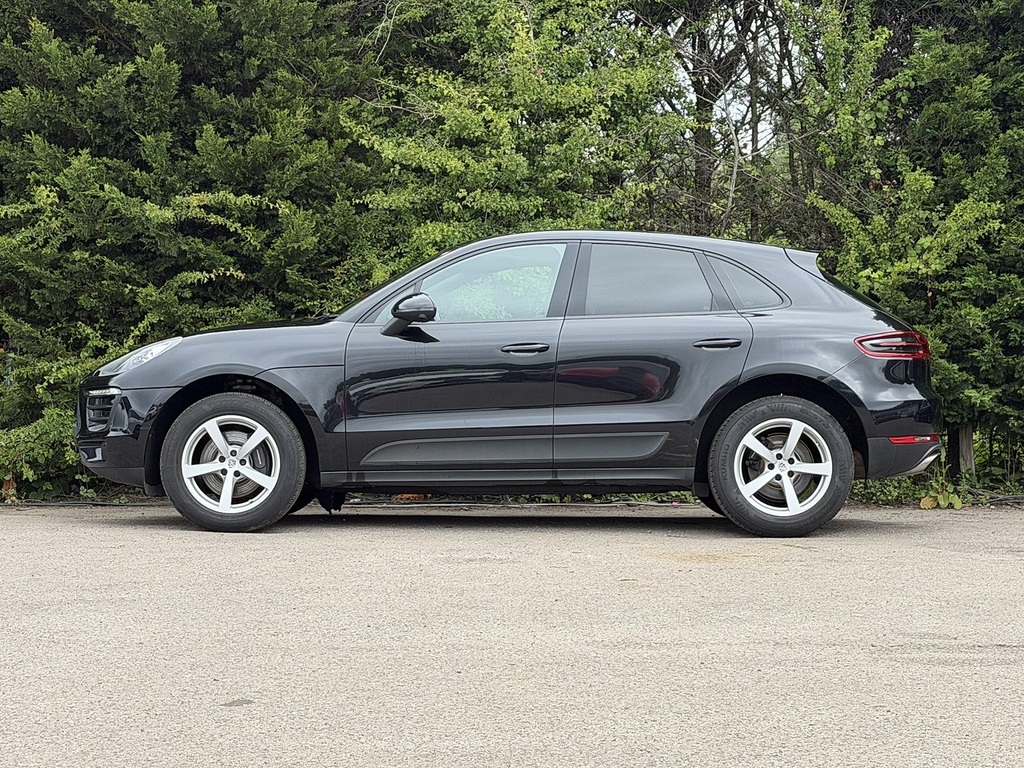 Porsche Macan Pdk  Black #5