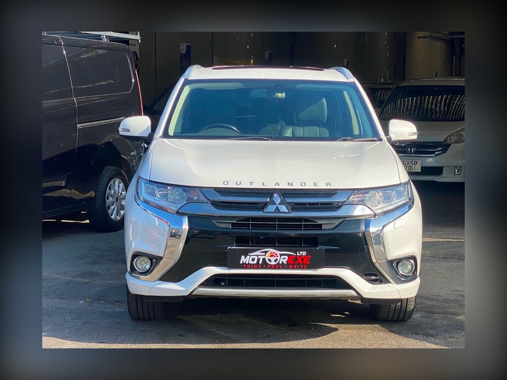 Mitsubishi Outlander 2.0H 12Kwh Gx5h Cvt 4Wd Euro 6 Ss White #4