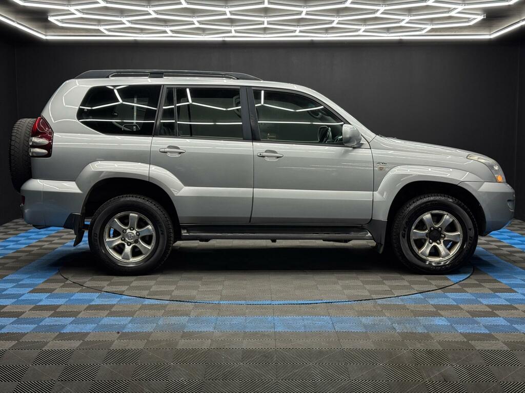 Toyota Land Cruiser 3.0 D-4d Lc3 N7LBW Silver #4