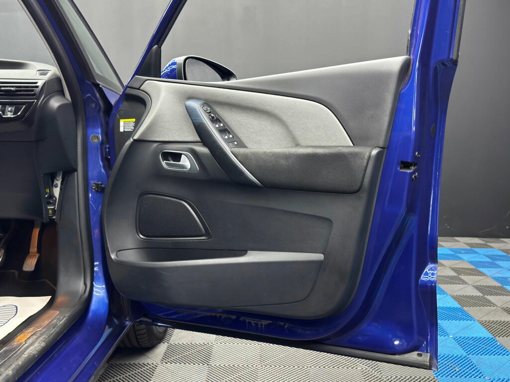 Citroen C4 Picasso C4 Picasso Exclusive Blue Hdi White #35