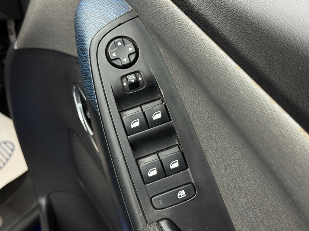 Citroen C4 Picasso C4 Picasso Exclusive Blue Hdi White #36