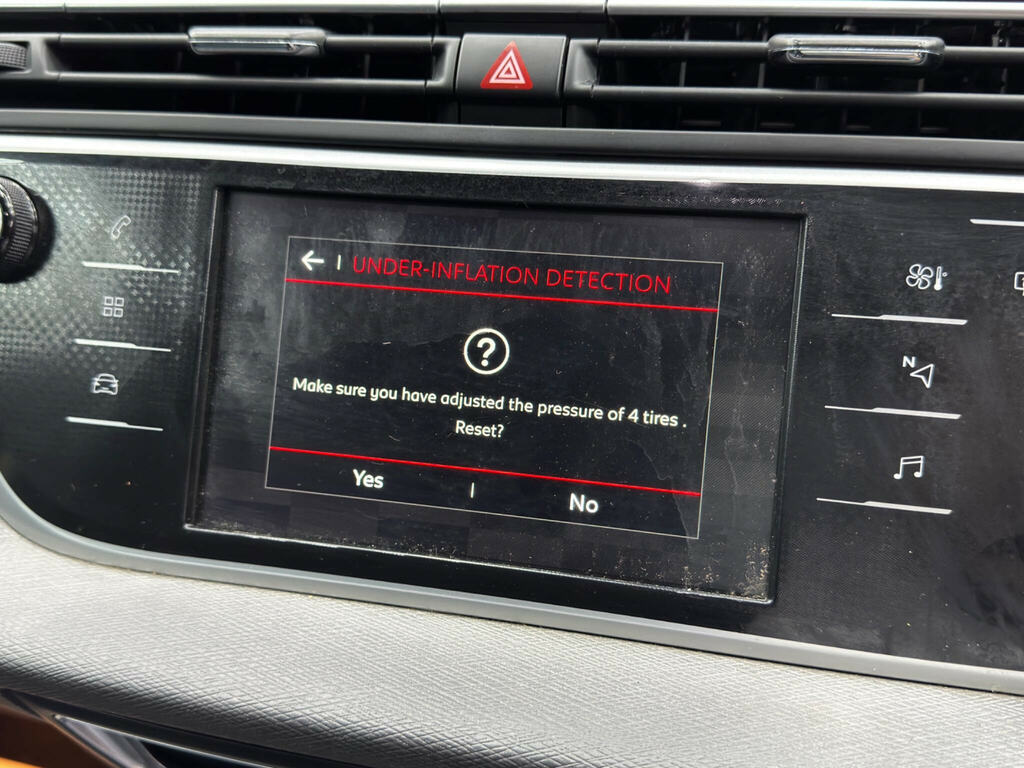 Citroen C4 Picasso C4 Picasso Exclusive Blue Hdi White #32