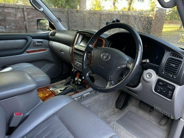 Toyota Land Cruiser Amazon 2005 4.2 Td Suv 282 Gkm, 20 Silver #4