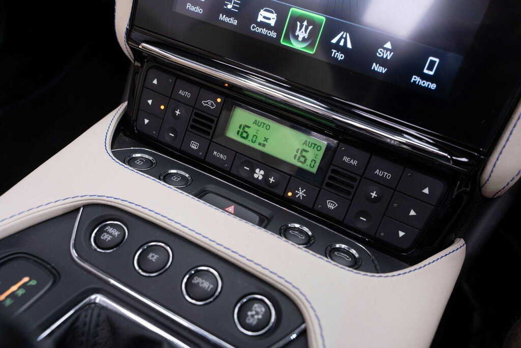 Maserati GranCabrio 4.7L Grancabrio Sport White #32