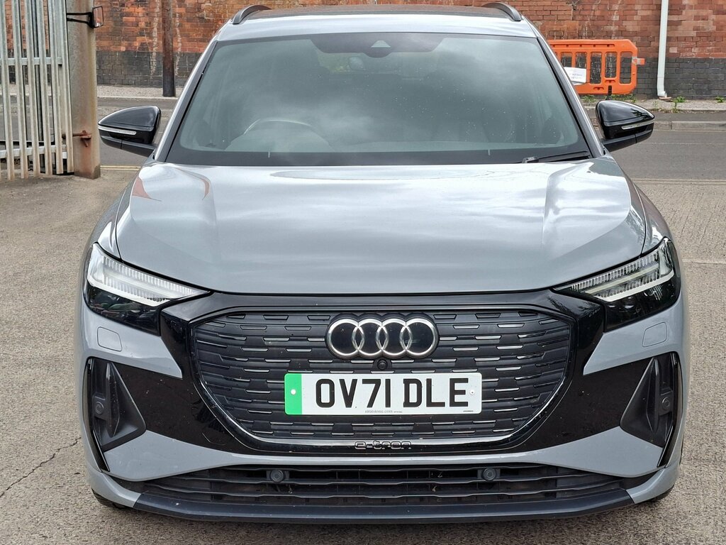 Audi Q4 E Tron 35 Edition 1 Suv 55Kwh 170 Ps Grey #3