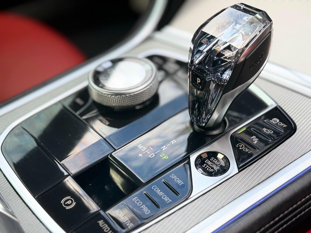 BMW 8 Series M850i Xdrive Convertible Black #20