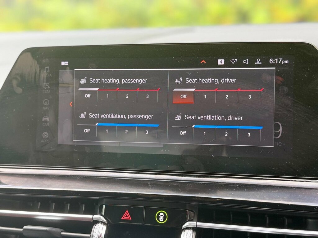 BMW 8 Series M850i Xdrive Convertible Black #16