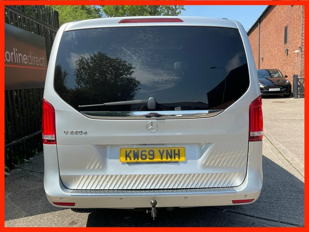 Mercedes-Benz V Class 2.0 V220d Sport Mpv G-tronic Euro 6 S KW69YNH Silver #5