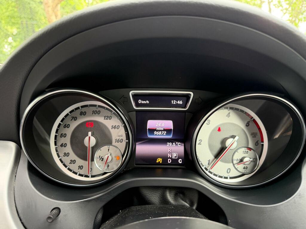 Mercedes-Benz GLA Class Suv Black #22