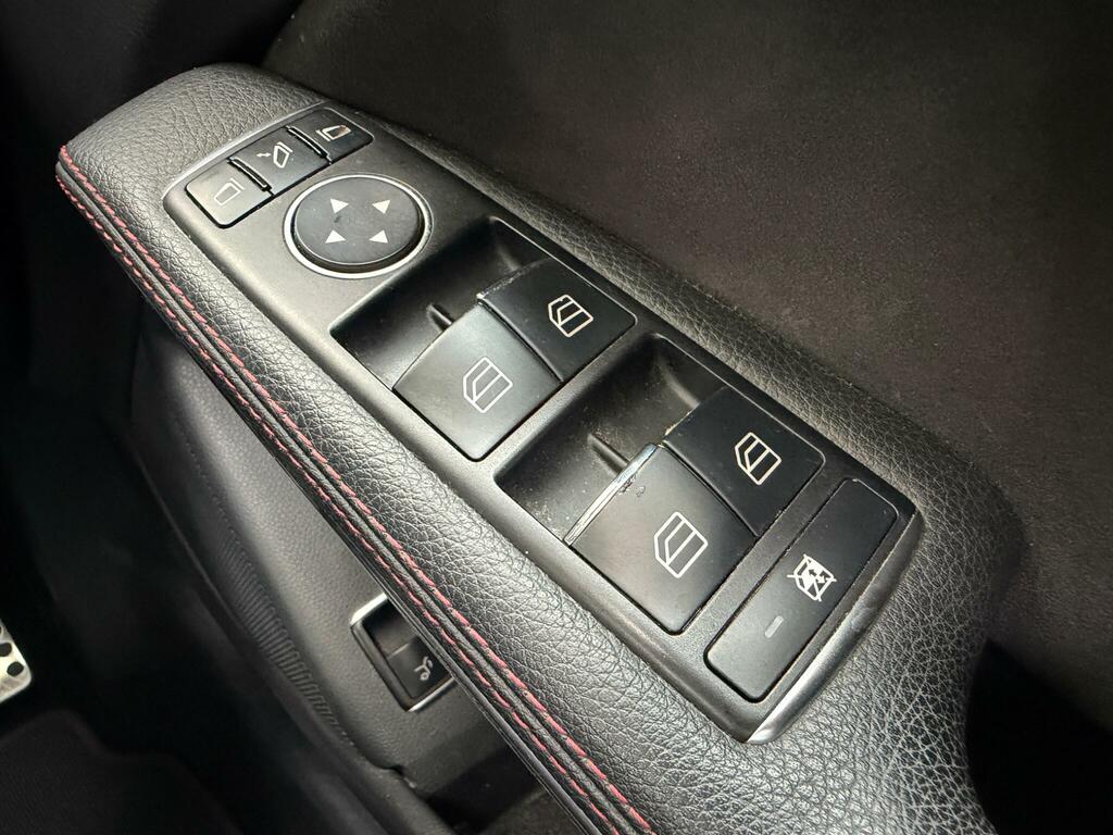 Mercedes-Benz GLA Class Suv Black #18