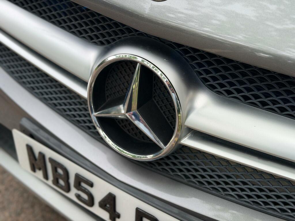 Mercedes-Benz GLA Class Suv Black #34
