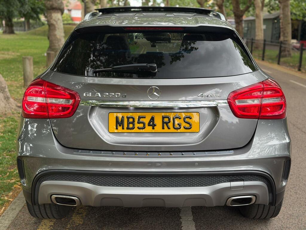 Mercedes-Benz GLA Class Suv Black #15