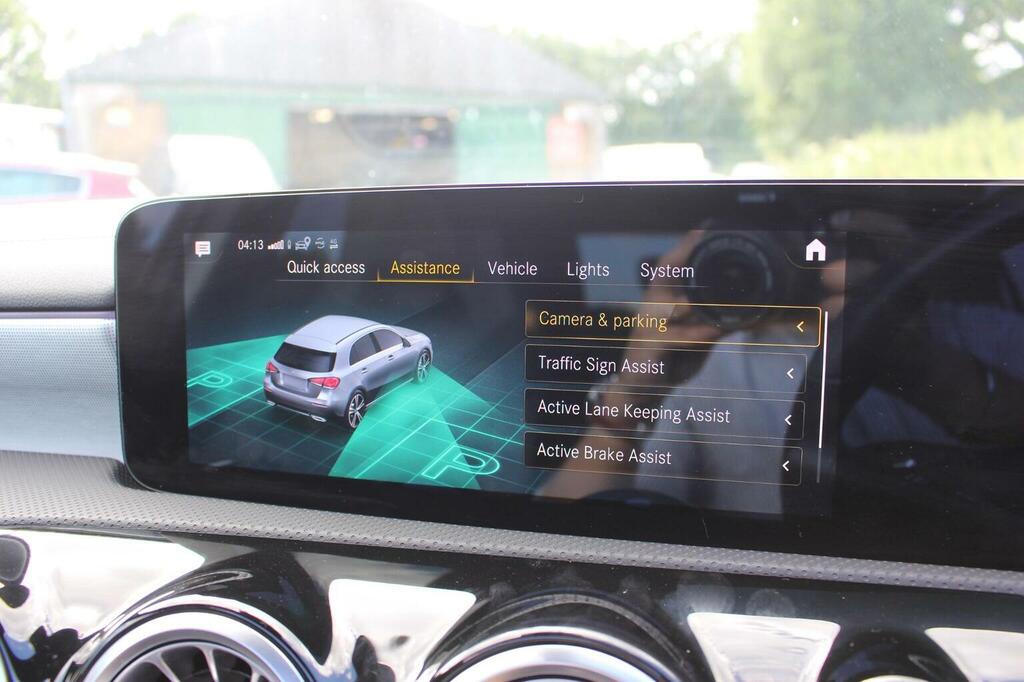 Mercedes-Benz A Class 1.3 A180 Amg Line Edition Premium Plus 7G-dct Eu Grey #6