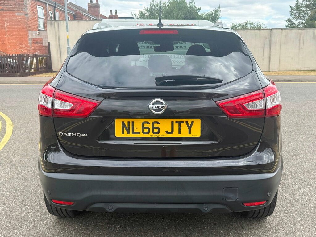 Nissan Qashqai 1.5 Dci N-connecta Suv 2Wd Euro Black #6