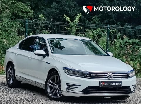 Volkswagen Passat 1.4 Tsi Gte White