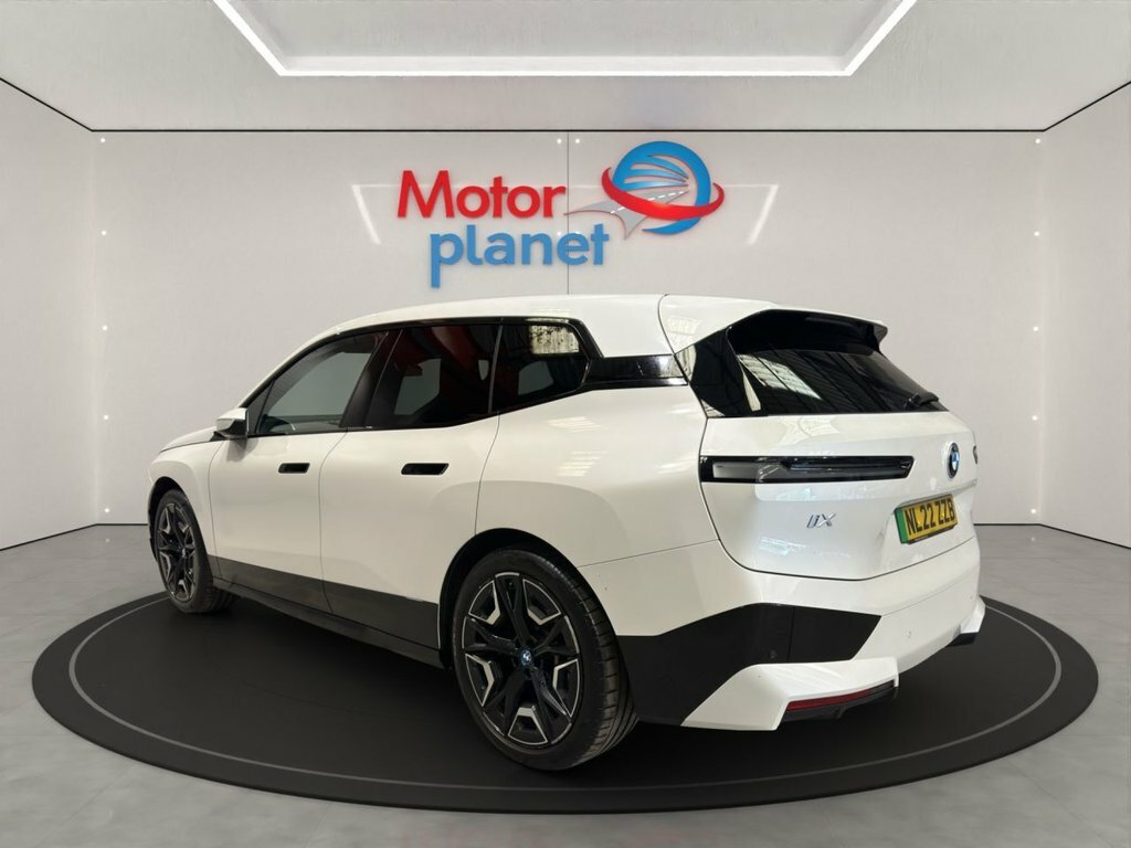 BMW iX Suv White #6