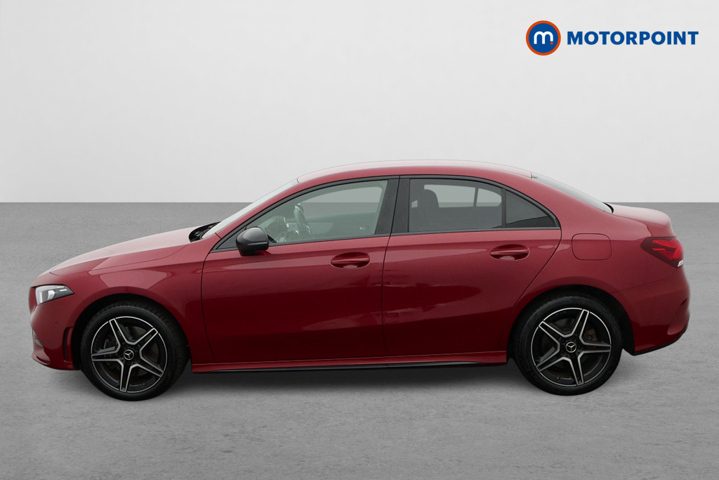 Mercedes-Benz A Class A250e Amg Line Executive Edition WX22WLW Red #4
