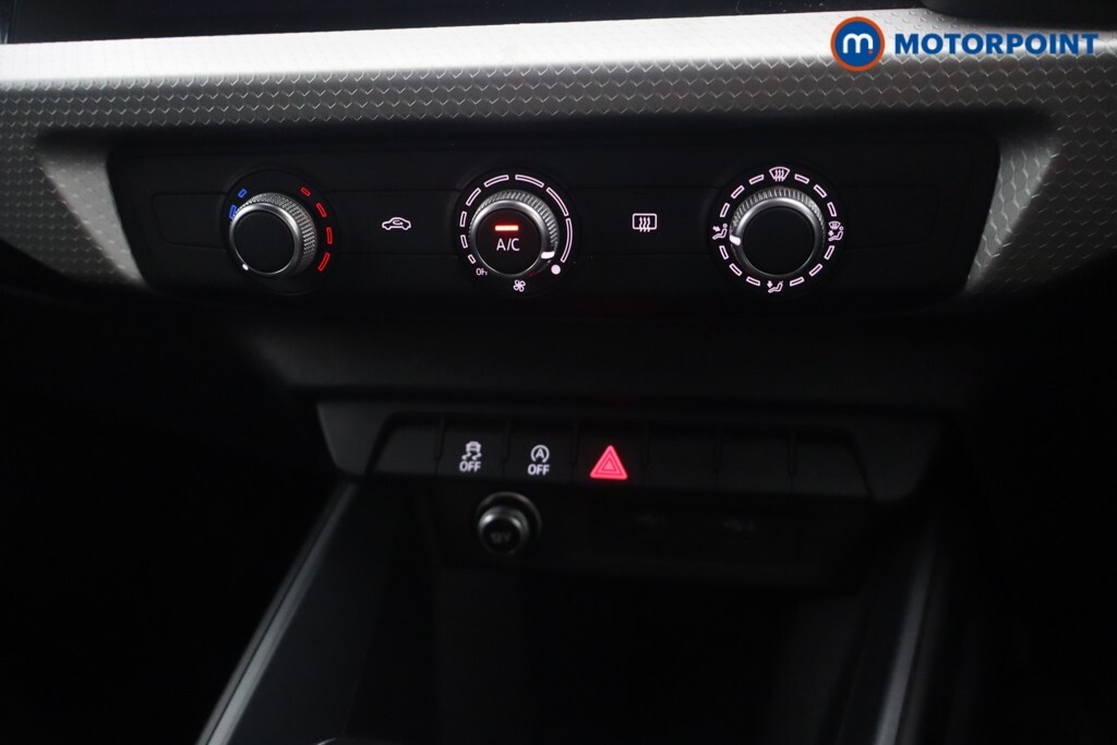 Audi A1 Sportback 1.0 Tfsi Sport 25 95Ps S Tronic White #16