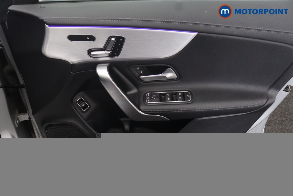 Mercedes-Benz CLA Class 1.3 Cla180 Amg Line Premium Plus 2 Coupe Pet White #24