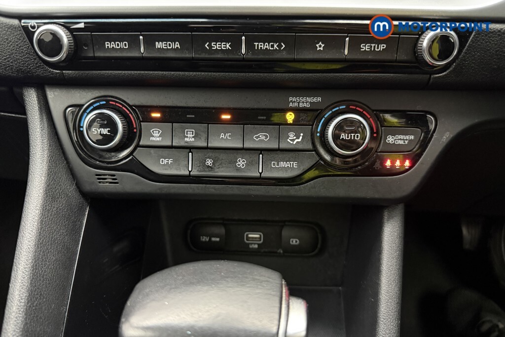 Kia Niro 1.6 Gdi Hybrid 2 Dct Black #38