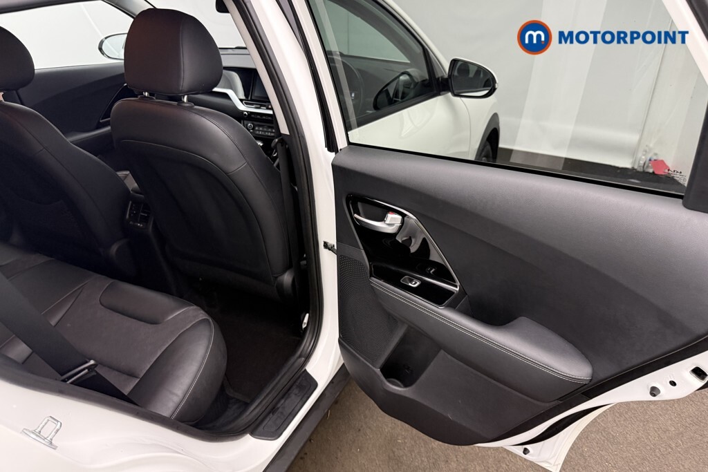 Kia Niro 1.6 Gdi Hybrid 2 Dct Black #23