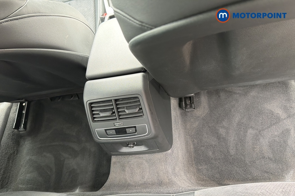 Audi A4 35 Tfsi Black Edition S Tronic Comfortsound Grey #31