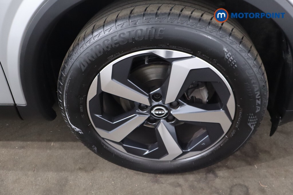 Nissan Qashqai   #17