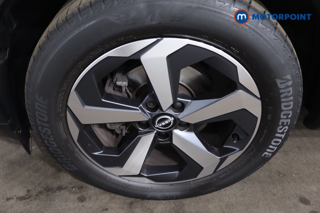 Nissan Qashqai   #19