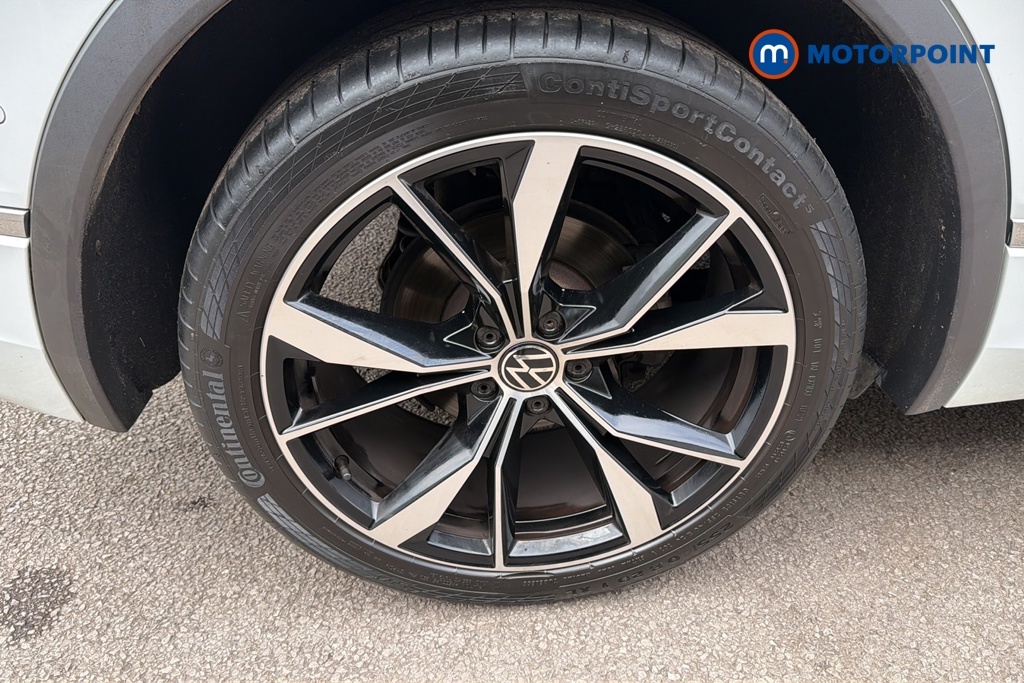 Volkswagen Tiguan 1.5 Tsi 150 Active Dsg Black #39