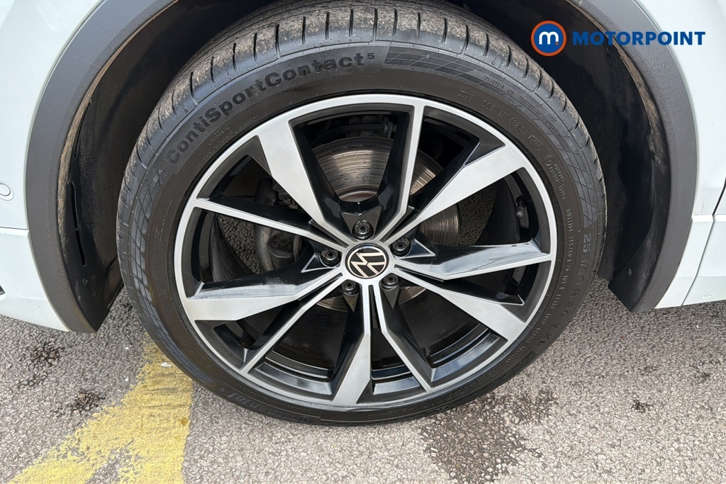 Volkswagen Tiguan 1.5 Tsi 150 Active Dsg Black #37