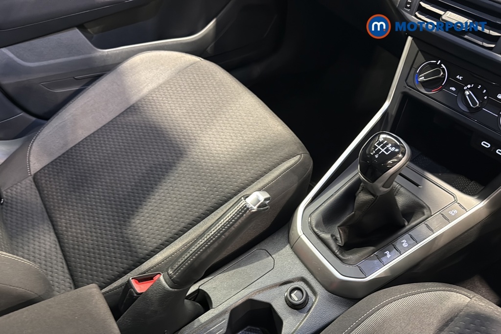 Volkswagen Taigo 1.0 Tsi 110 Style Silver #19