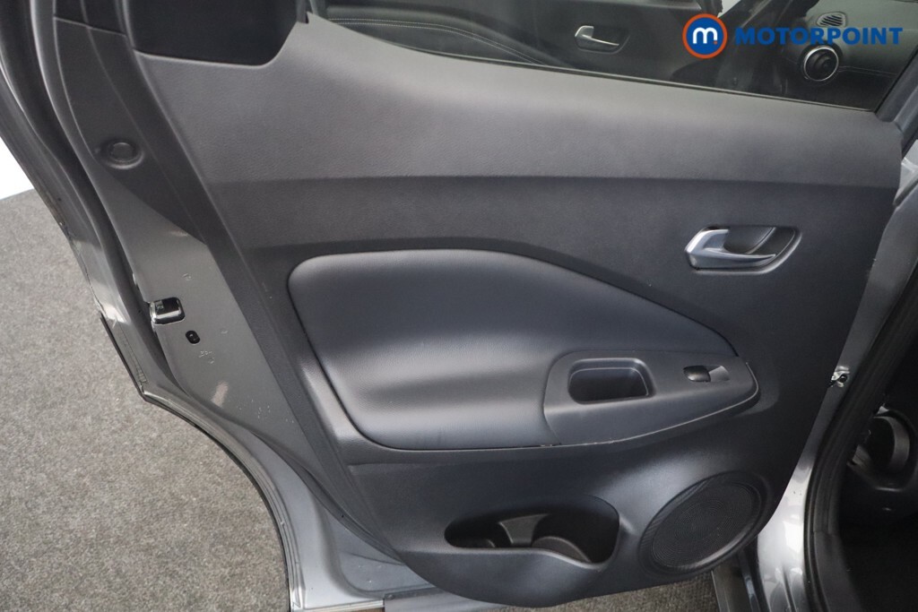 Nissan Juke 1.0 Dig-t 114 Tekna 22020 Grey #29