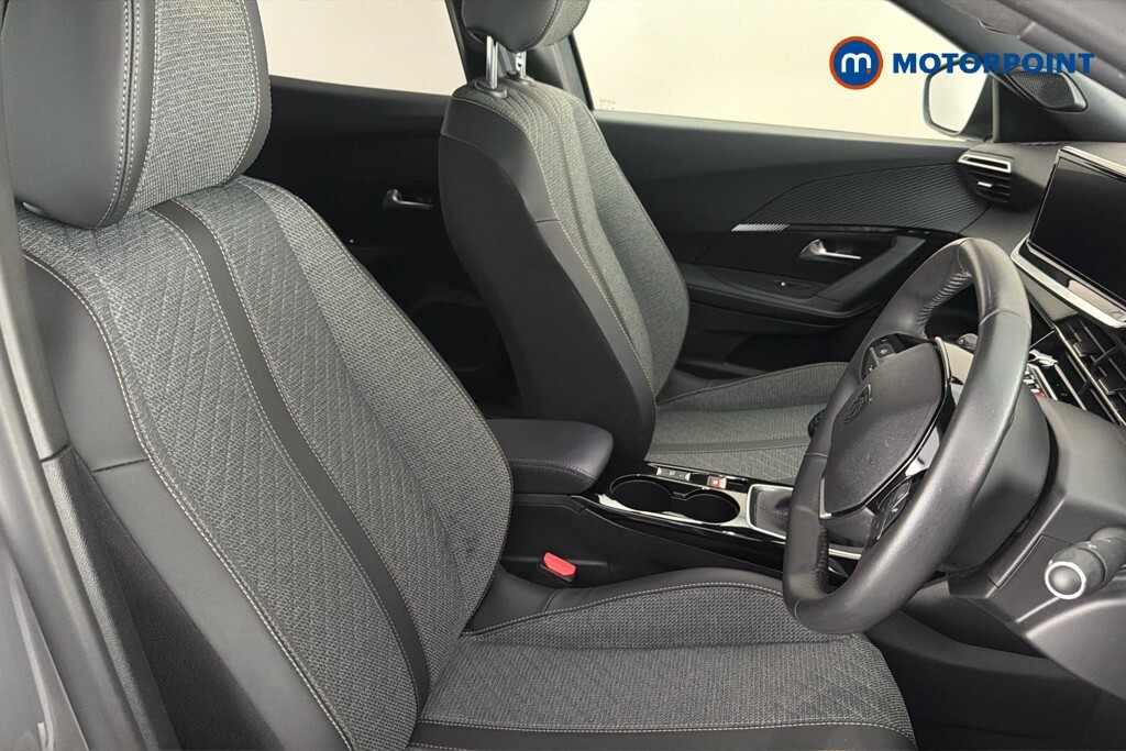 Peugeot 2008 1.2 Puretech 130 Allure Eat8 Grey #24