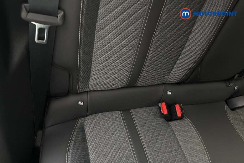Peugeot 2008 1.2 Puretech 130 Allure Eat8 Grey #27