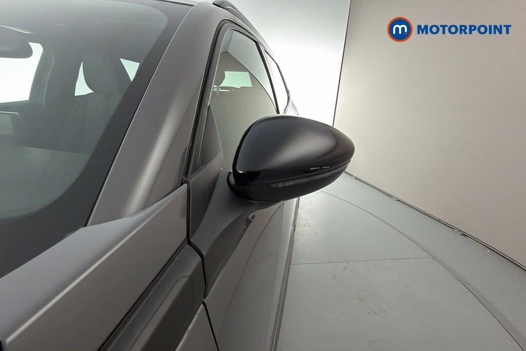 Peugeot 2008 1.2 Puretech 130 Allure Eat8 Grey #36