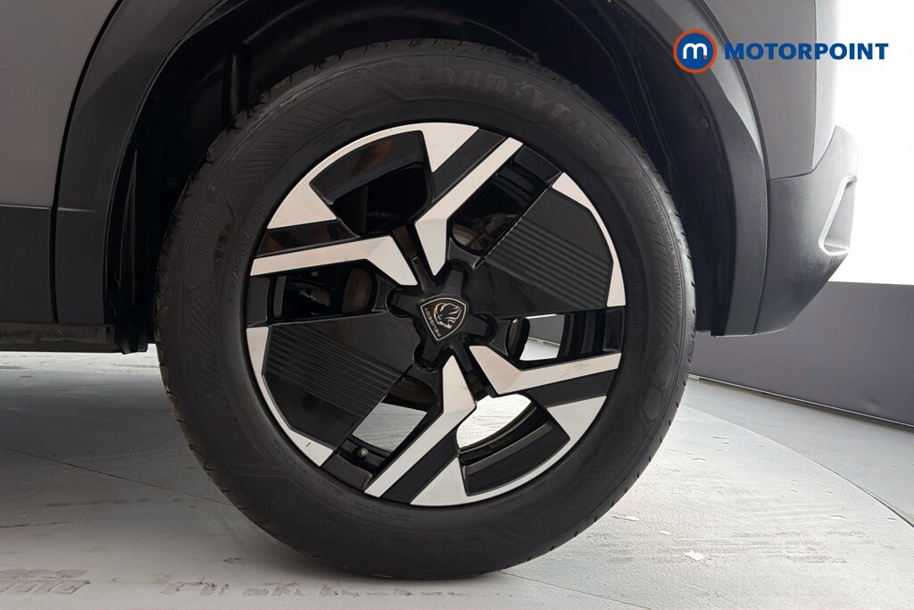 Peugeot 2008 1.2 Puretech 130 Allure Eat8 Grey #40