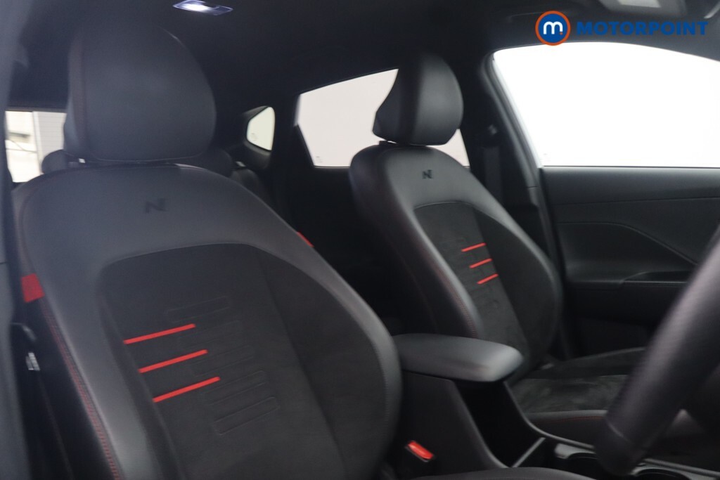 Hyundai Kona 65.4Kwh Advance Grey #28
