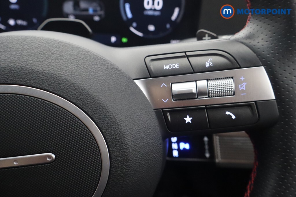 Hyundai Kona 65.4Kwh Advance Grey #12