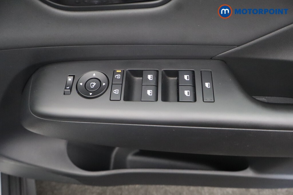Hyundai Kona 65.4Kwh Advance Grey #25