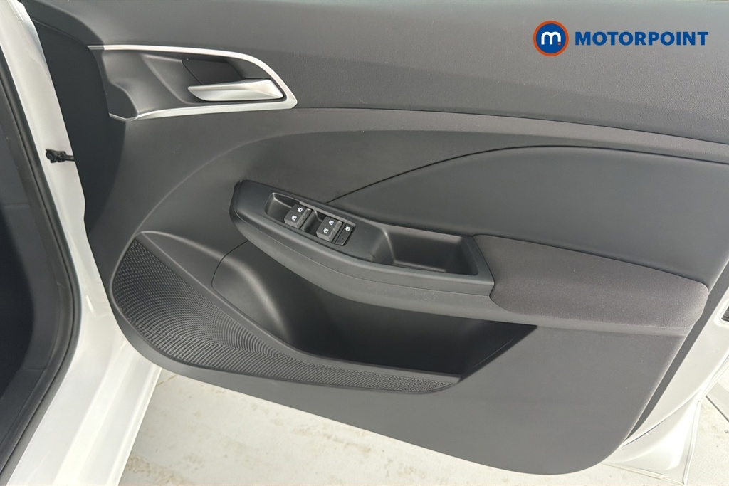 MG MG3 1.5 Hybrid Mhev Trophy Hatchback Hybri Red #23
