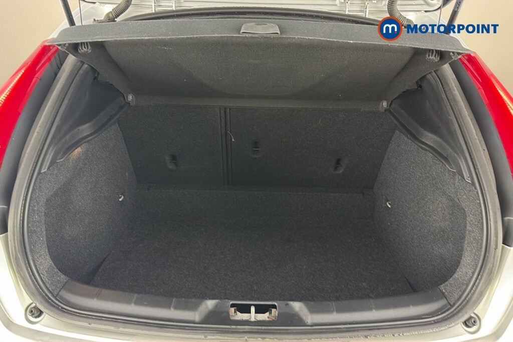 Volvo V40 T3 152 Inscription Geartronic Grey #27