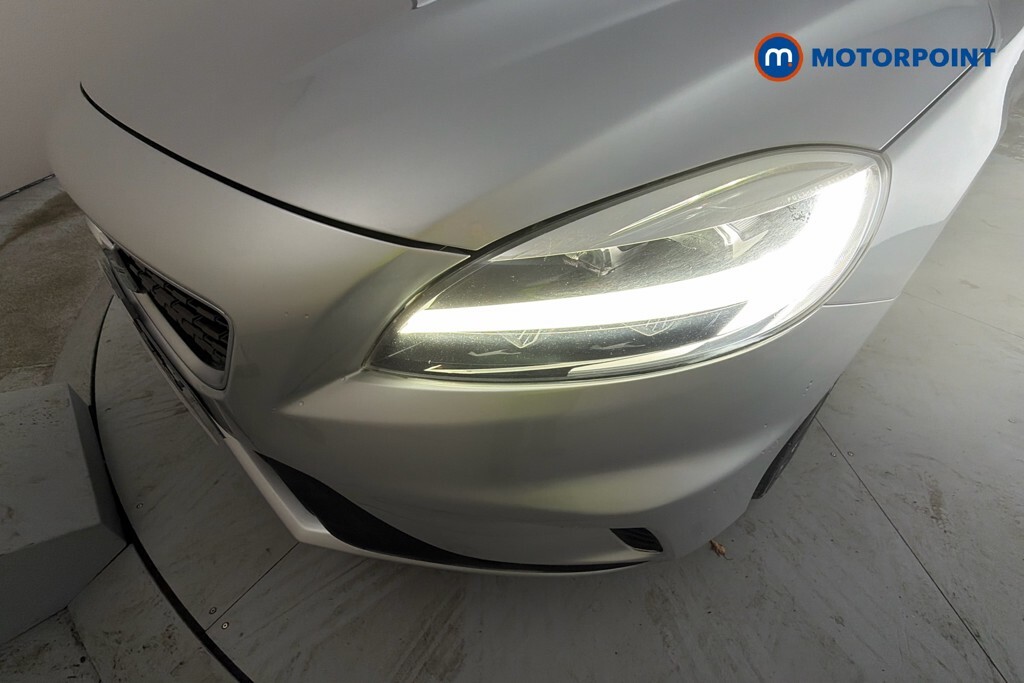 Volvo V40 T3 152 Inscription Geartronic Grey #34