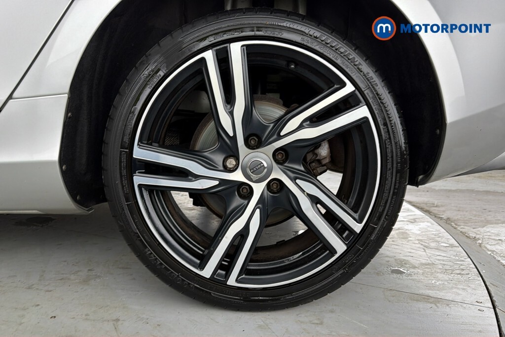 Volvo V40 T3 152 Inscription Geartronic Grey #37