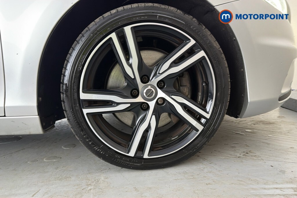 Volvo V40 T3 152 Inscription Geartronic Grey #39