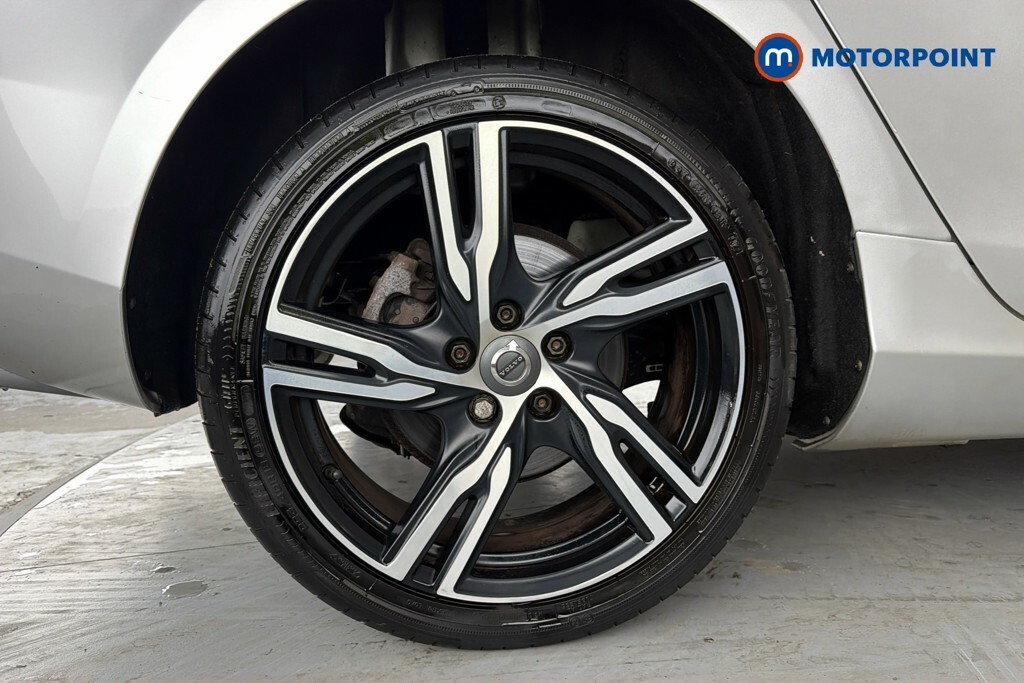 Volvo V40 T3 152 Inscription Geartronic Grey #38